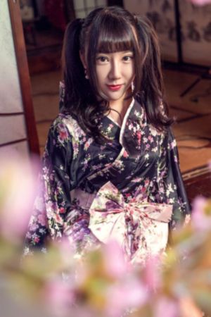 欧美色图片脱女_高清免费观看超清