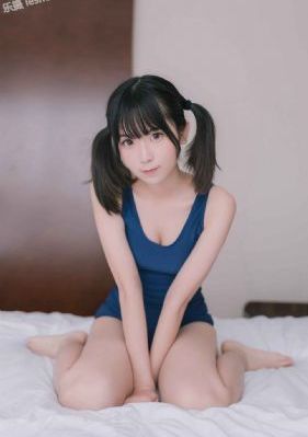 免费看天天摸夜夜添狠狠_JVID性感写真